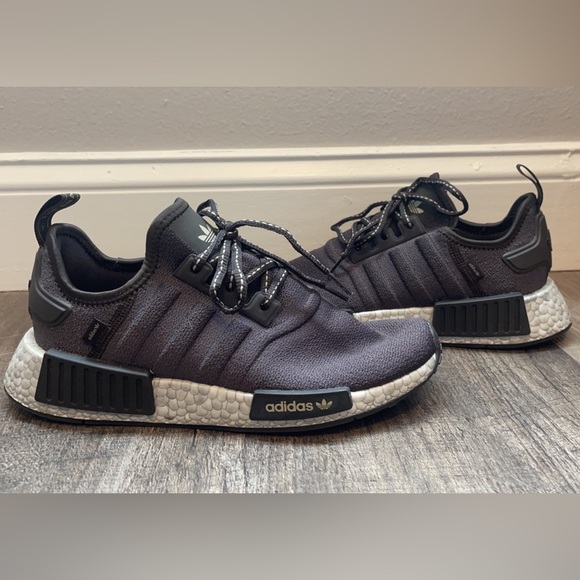 Women’s Adidas NMD shoes size 8. True to size - Picture 3 of 4